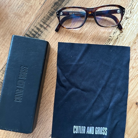 Cutler and Gross brown tortoise frames - Picture 2 of 6